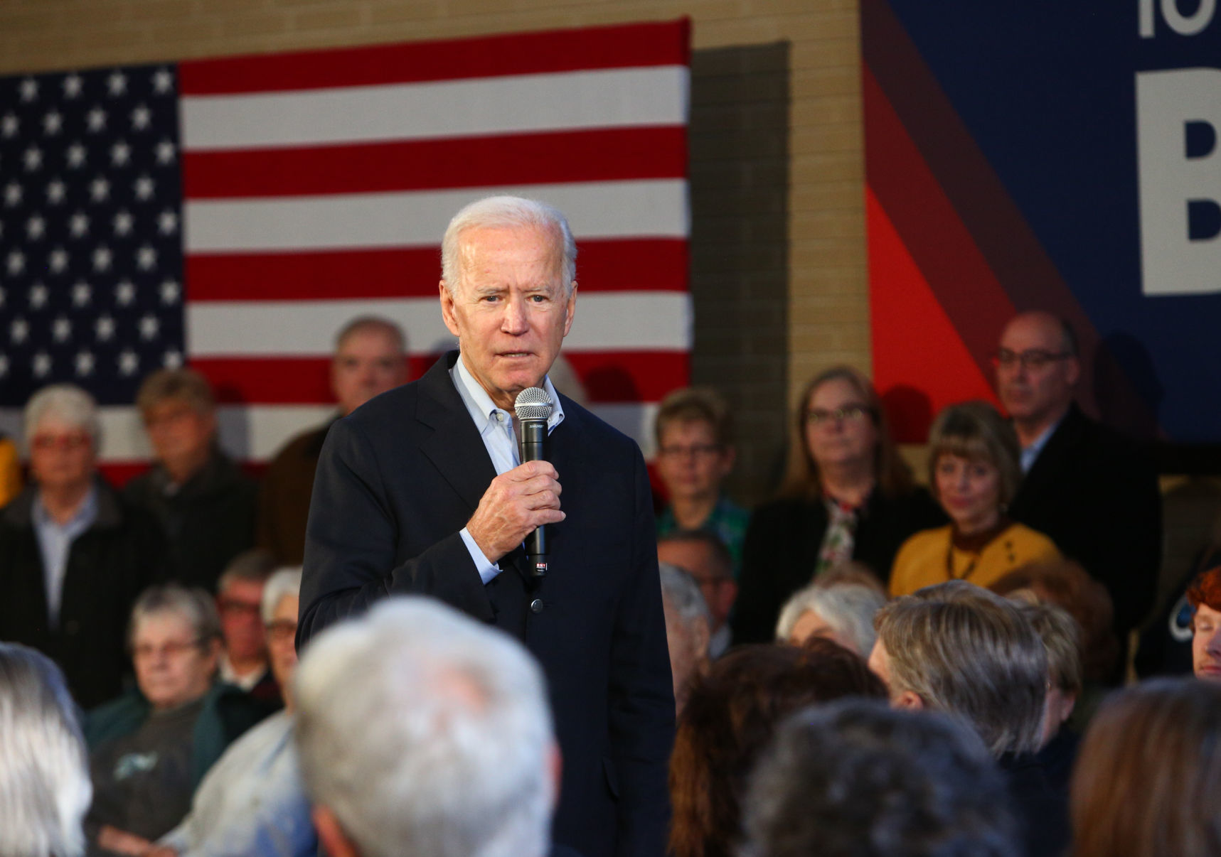 Joe Biden visits Mason City 12-03-19 (29).jpg